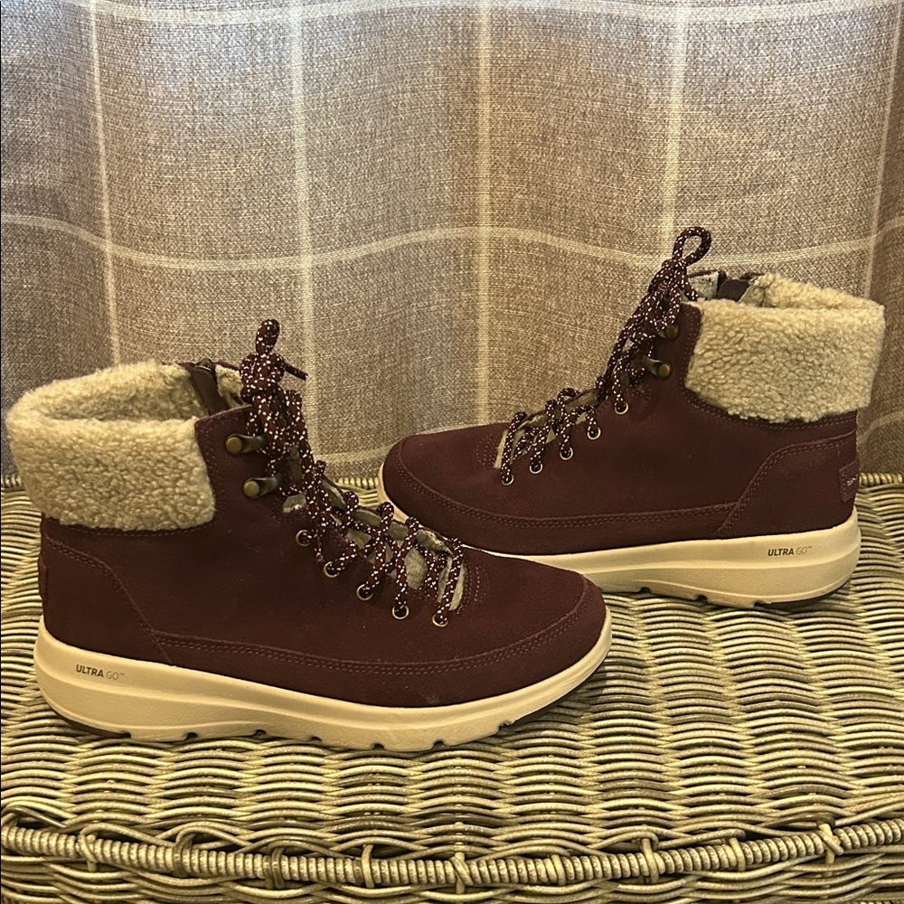 Skechers On The Gi Women's Glacial Lace-Up Size 8 Boots - Picture 5 of 6